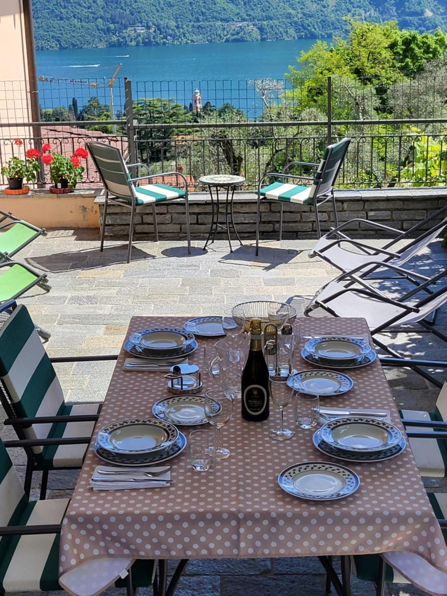 Casa Intignano - Appartamento Con Terrazzo Vista Lago Tremezzo Exteriér fotografie